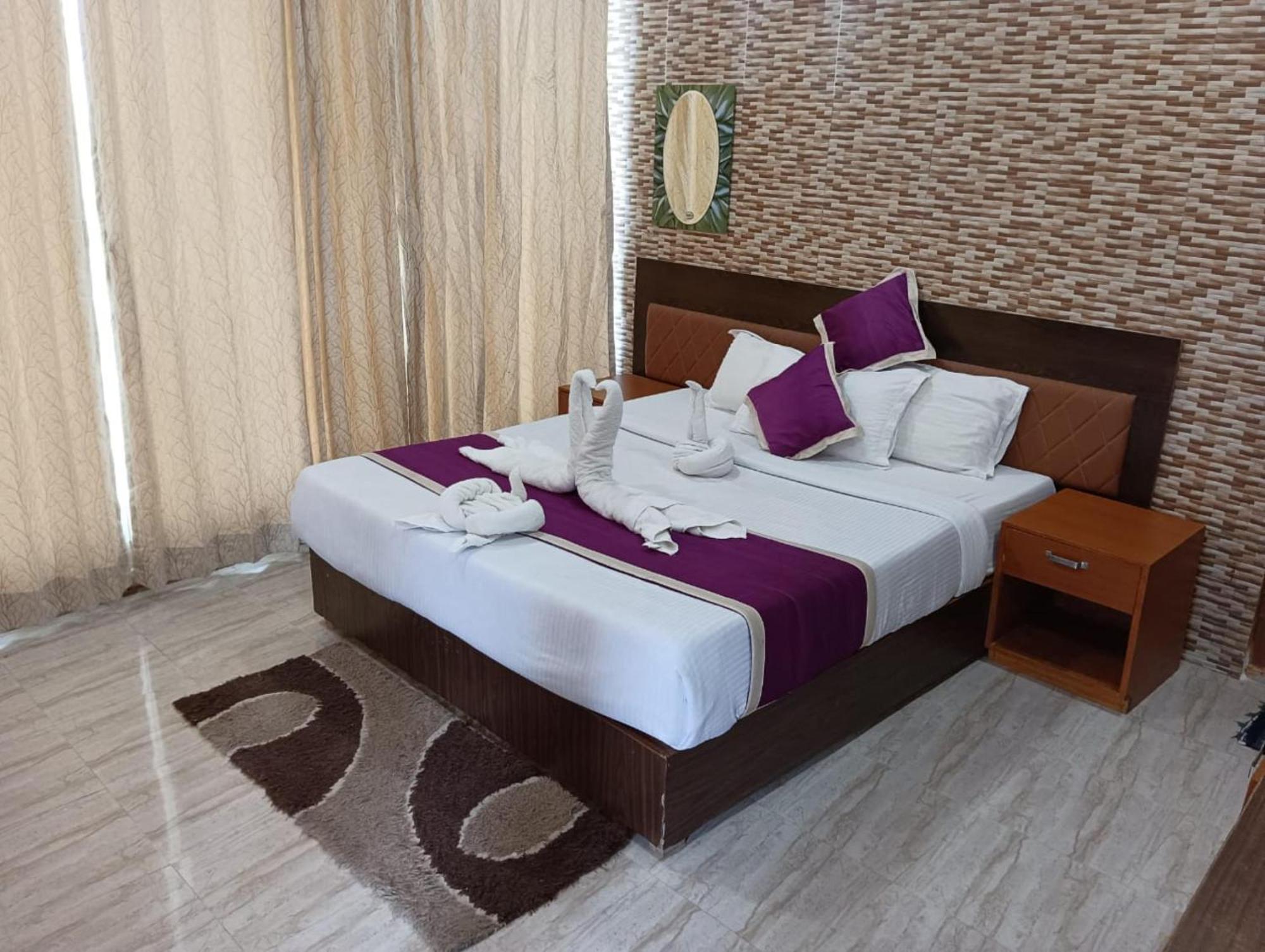 Gold India Beach Resort Govind Nagar Extérieur photo