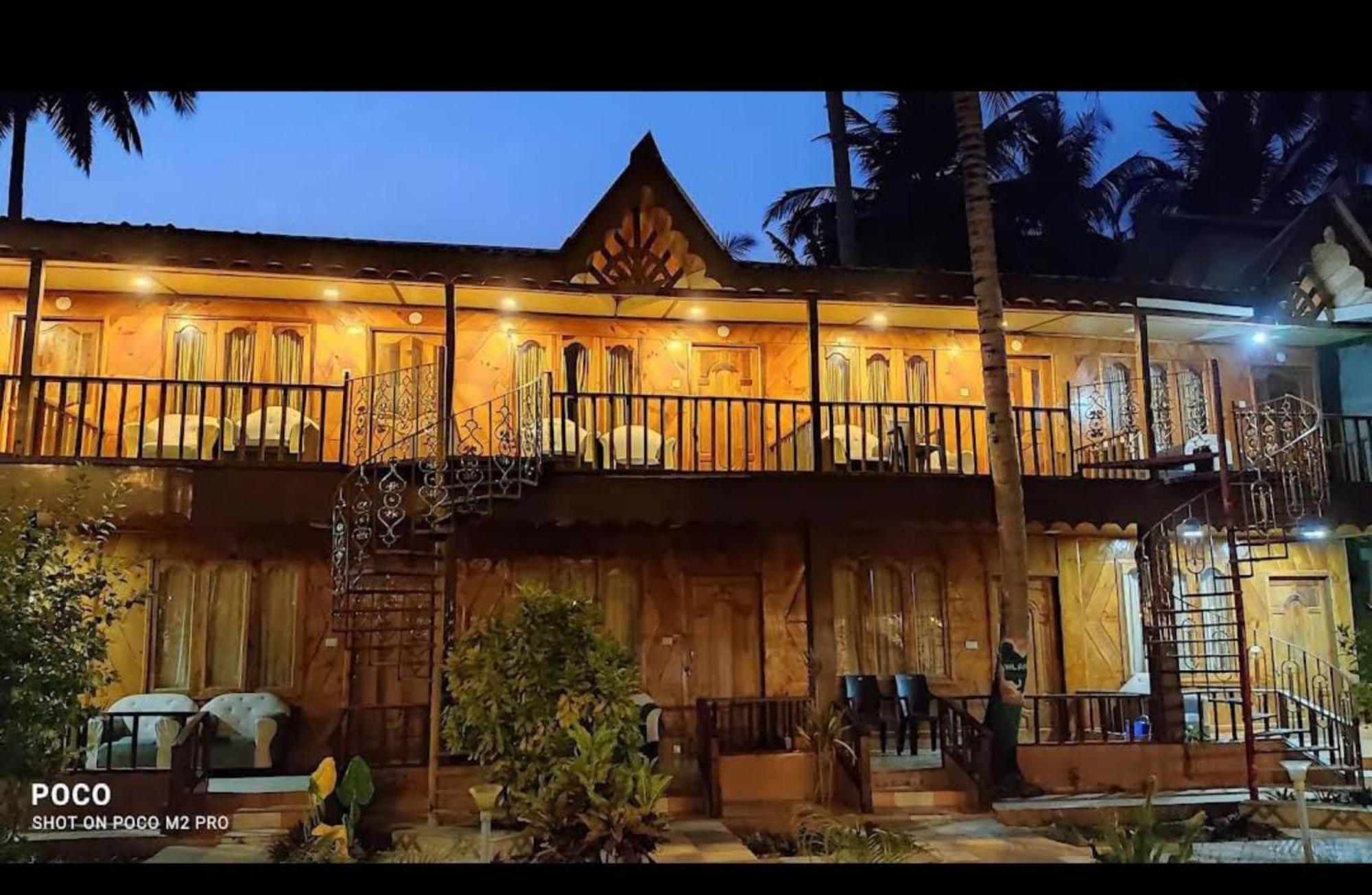 Gold India Beach Resort Govind Nagar Extérieur photo